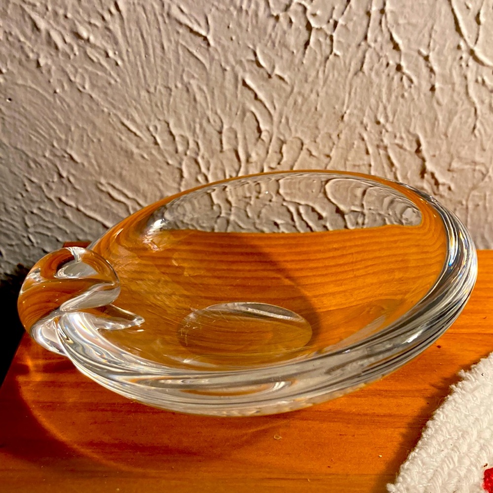 Hand signed Steuben crystal glass 5 1/2 sloping bowl ashtray 1950’s. Beautiful!